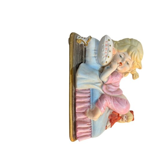 Little Girl Sleeping Music Box Love Story Vintage Retro Bedroom Nursery Decor - Picture 13 of 15